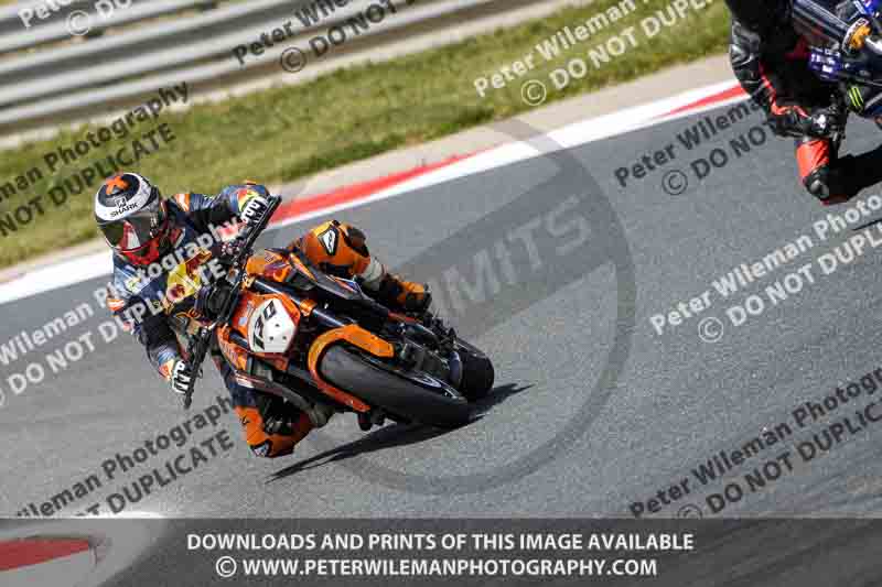 cadwell no limits trackday;cadwell park;cadwell park photographs;cadwell trackday photographs;enduro digital images;event digital images;eventdigitalimages;navarra;no limits trackdays;peter wileman photography;racing digital images;trackday digital images;trackday photos